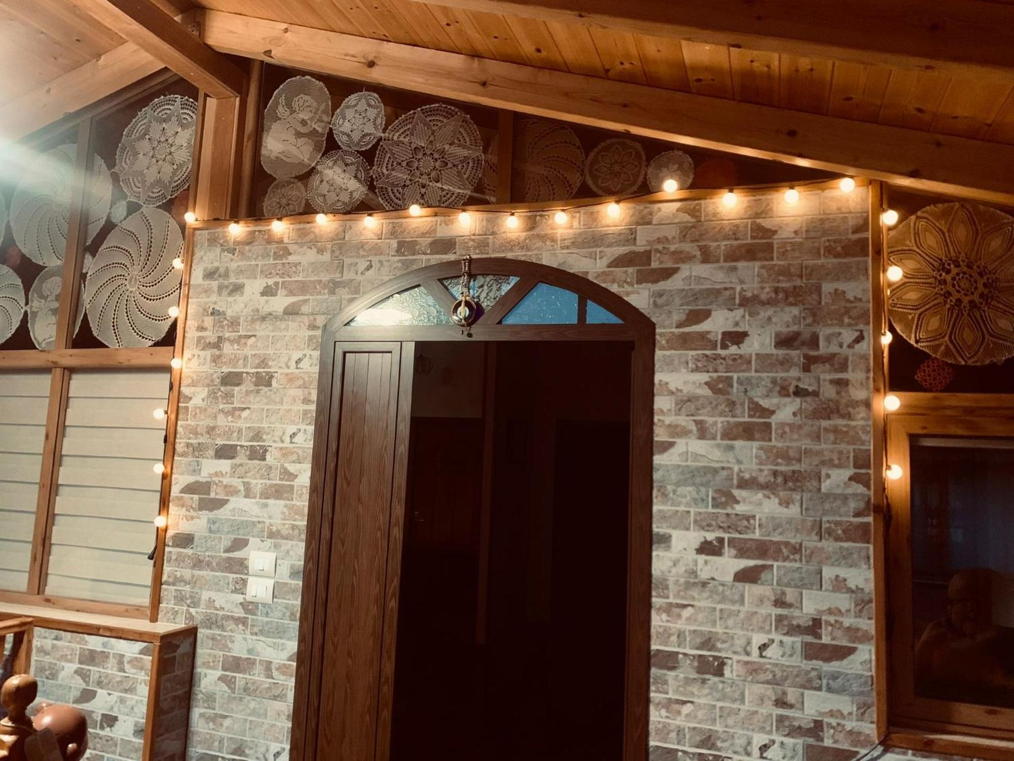 Alimeti Guesthouse 培拉特 外观 照片