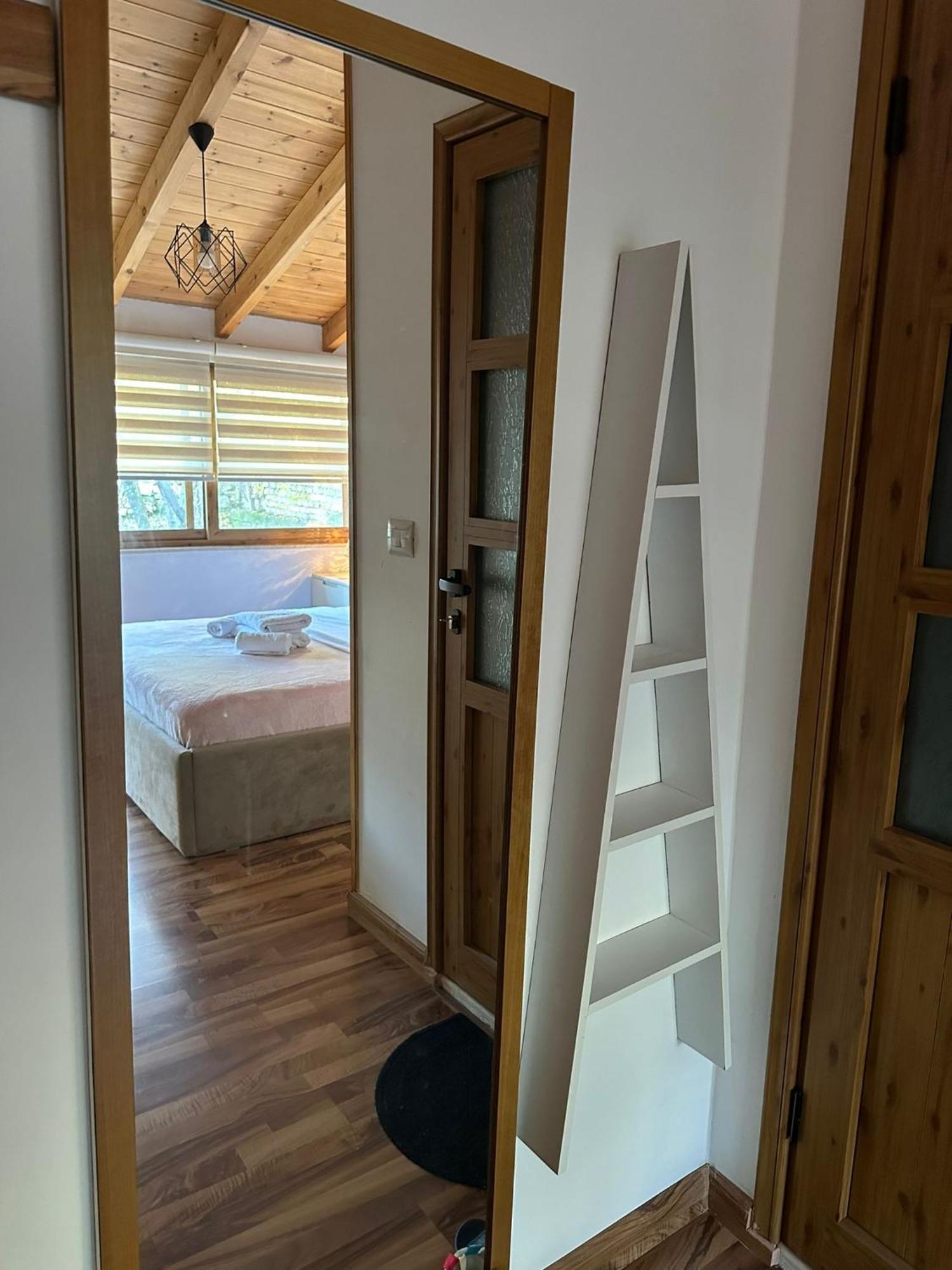 Alimeti Guesthouse 培拉特 外观 照片